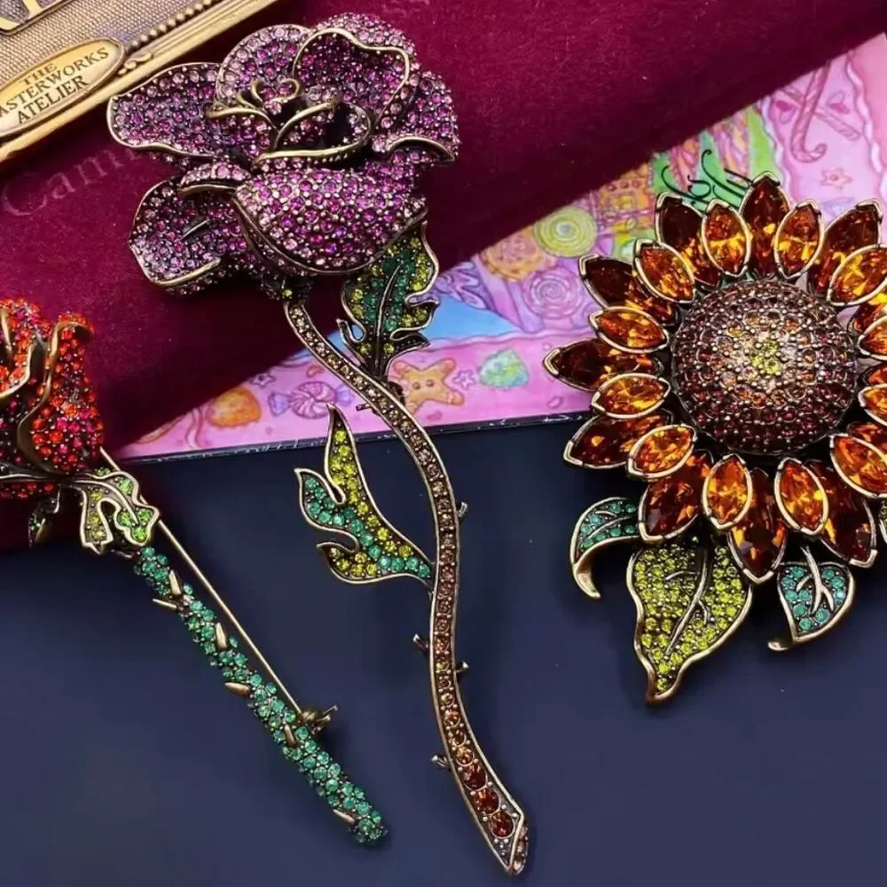 Sparkling Sunflower Crystal Brooch: A Ray of Sunshine for Your Collection New